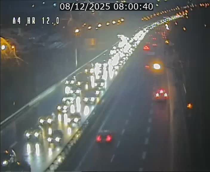 <h2>Traffic live webcam Luxembourg Jonction Foetz - A4 - BK 12.0 - direction Esch sur Alzette</h2>