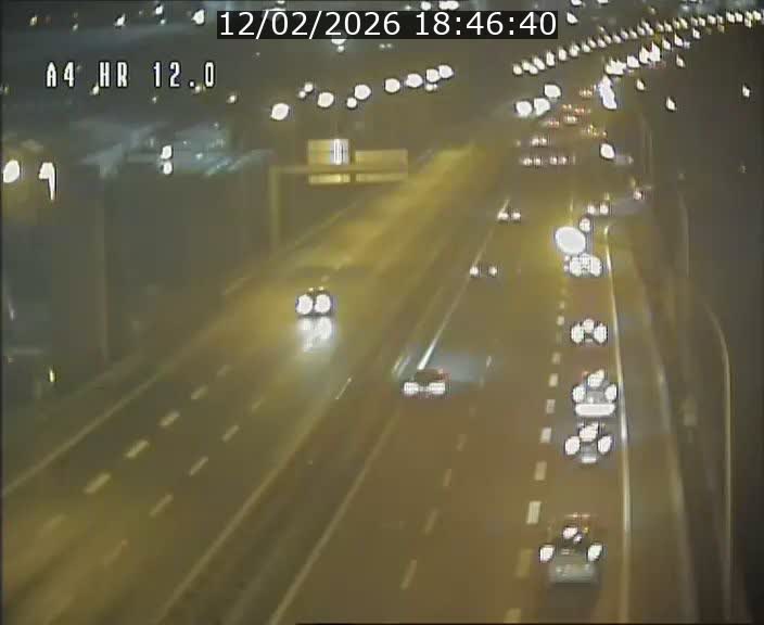 <h2>Traffic live webcam Luxembourg Jonction Foetz - A4 - BK 12.0 - direction Esch sur Alzette</h2>