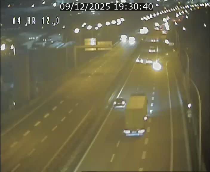 Traffic live webcam Luxembourg Jonction Foetz - A4 - BK 12.0 - direction Esch sur Alzette