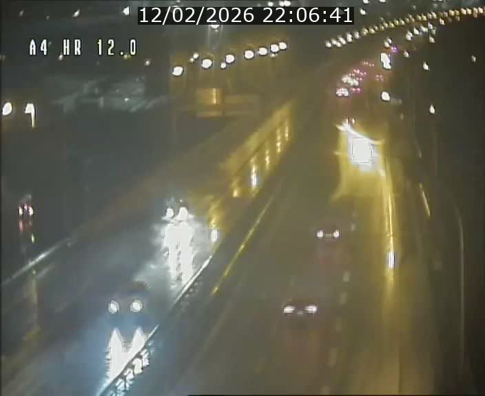 <h2>Traffic live webcam Luxembourg Jonction Foetz - A4 - BK 12.0 - direction Esch sur Alzette</h2>