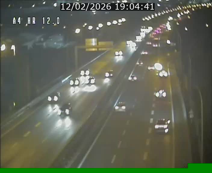 <h2>Traffic live webcam Luxembourg Jonction Foetz - A4 - BK 12.0 - direction Esch sur Alzette</h2>