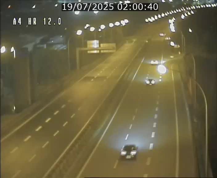 Traffic live webcam Luxembourg Jonction Foetz - A4 - BK 12.0 - direction Esch sur Alzette