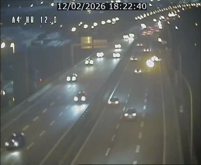 <h2>Traffic live webcam Luxembourg Jonction Foetz - A4 - BK 12.0 - direction Esch sur Alzette</h2>