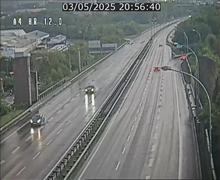Traffic live webcam Luxembourg Jonction Foetz - A4 - BK 12.0 - direction Esch sur Alzette