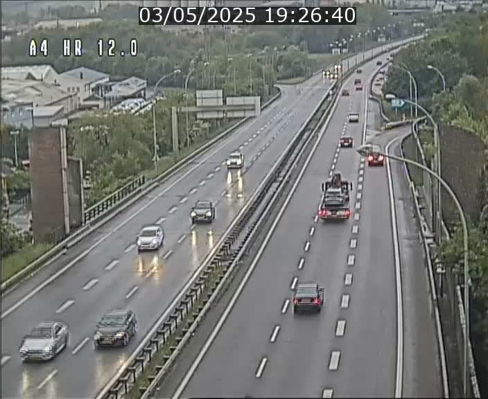 Traffic live webcam Luxembourg Jonction Foetz - A4 - BK 12.0 - direction Esch sur Alzette