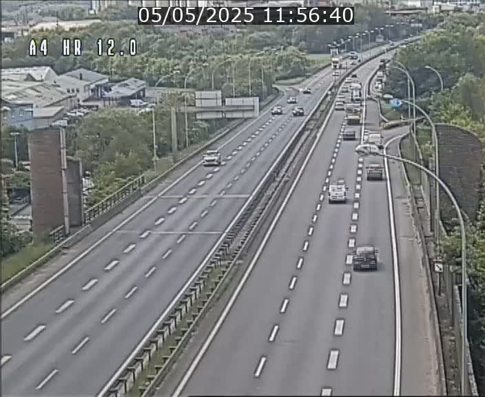 Traffic live webcam Luxembourg Jonction Foetz - A4 - BK 12.0 - direction Esch sur Alzette
