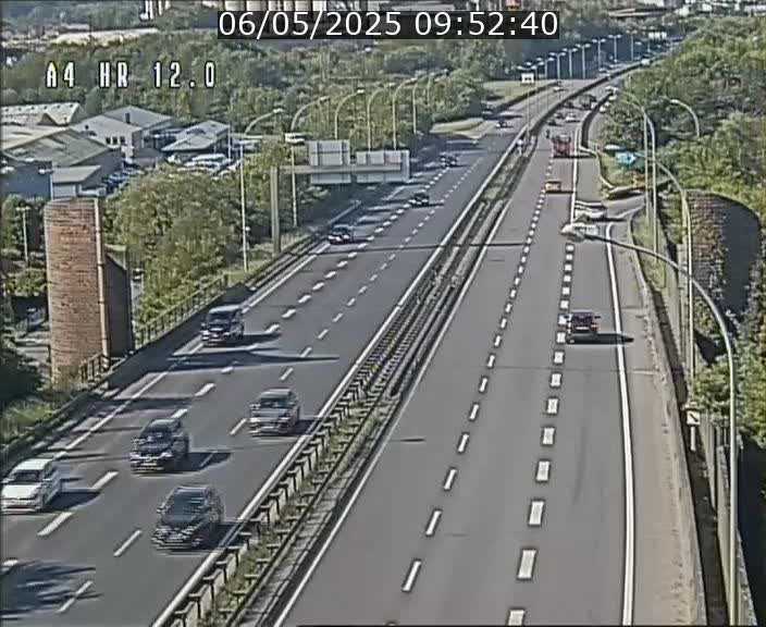 Traffic live webcam Luxembourg Jonction Foetz - A4 - BK 12.0 - direction Esch sur Alzette