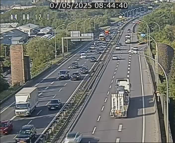 Traffic live webcam Luxembourg Jonction Foetz - A4 - BK 12.0 - direction Esch sur Alzette