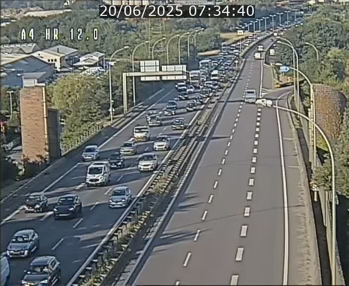 Traffic live webcam Luxembourg Jonction Foetz - A4 - BK 12.0 - direction Esch sur Alzette
