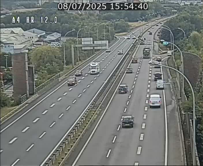 Traffic live webcam Luxembourg Jonction Foetz - A4 - BK 12.0 - direction Esch sur Alzette