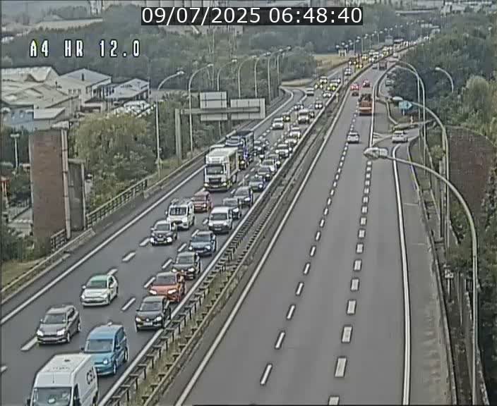 Traffic live webcam Luxembourg Jonction Foetz - A4 - BK 12.0 - direction Esch sur Alzette