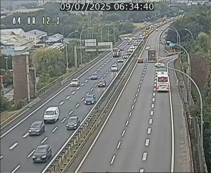 Traffic live webcam Luxembourg Jonction Foetz - A4 - BK 12.0 - direction Esch sur Alzette