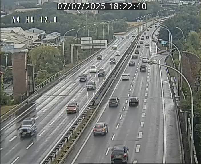 Traffic live webcam Luxembourg Jonction Foetz - A4 - BK 12.0 - direction Esch sur Alzette