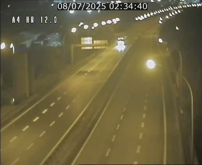 Traffic live webcam Luxembourg Jonction Foetz - A4 - BK 12.0 - direction Esch sur Alzette