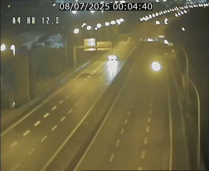 Traffic live webcam Luxembourg Jonction Foetz - A4 - BK 12.0 - direction Esch sur Alzette