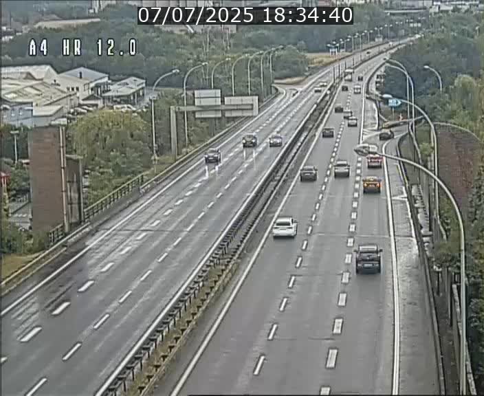 Traffic live webcam Luxembourg Jonction Foetz - A4 - BK 12.0 - direction Esch sur Alzette