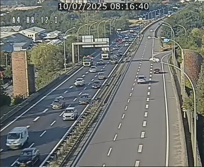 Traffic live webcam Luxembourg Jonction Foetz - A4 - BK 12.0 - direction Esch sur Alzette