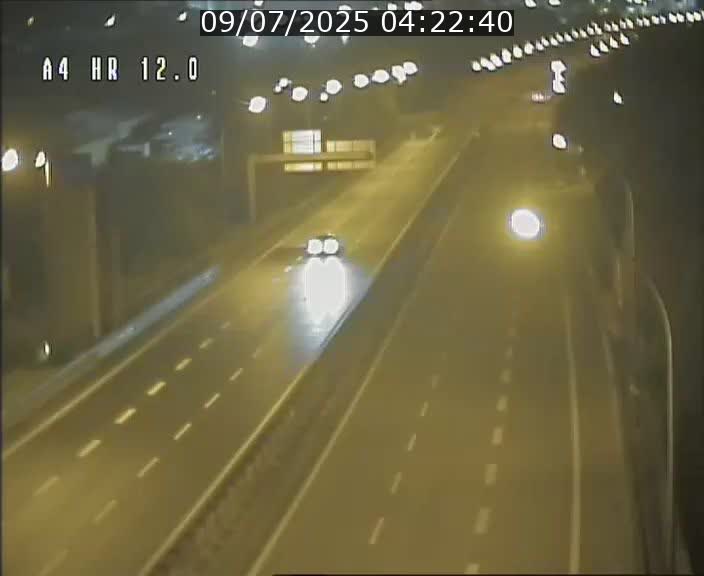 Traffic live webcam Luxembourg Jonction Foetz - A4 - BK 12.0 - direction Esch sur Alzette