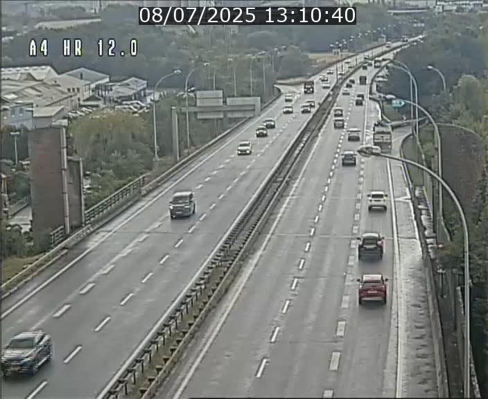 Traffic live webcam Luxembourg Jonction Foetz - A4 - BK 12.0 - direction Esch sur Alzette