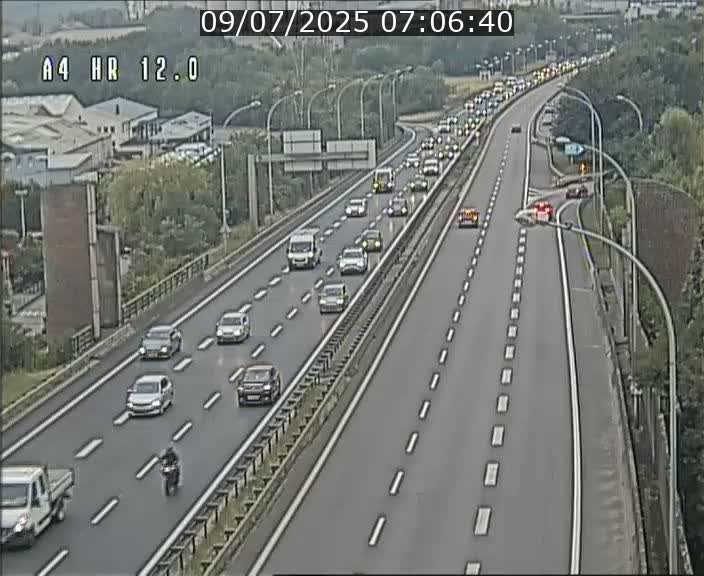 Traffic live webcam Luxembourg Jonction Foetz - A4 - BK 12.0 - direction Esch sur Alzette