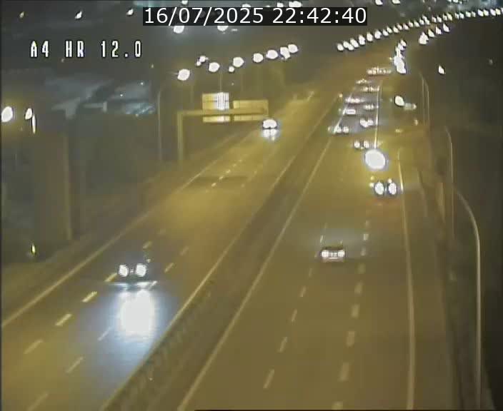 Traffic live webcam Luxembourg Jonction Foetz - A4 - BK 12.0 - direction Esch sur Alzette