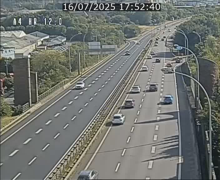 Traffic live webcam Luxembourg Jonction Foetz - A4 - BK 12.0 - direction Esch sur Alzette