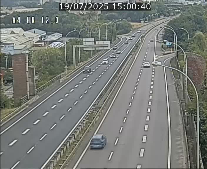 Traffic live webcam Luxembourg Jonction Foetz - A4 - BK 12.0 - direction Esch sur Alzette