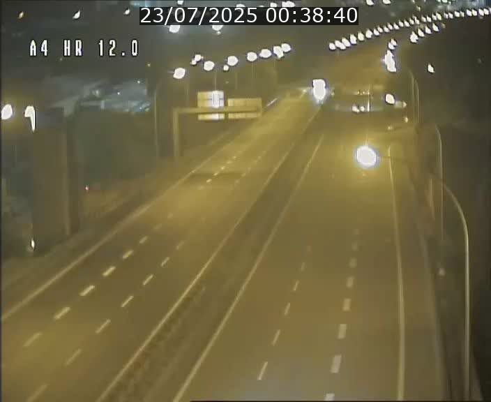 Traffic live webcam Luxembourg Jonction Foetz - A4 - BK 12.0 - direction Esch sur Alzette