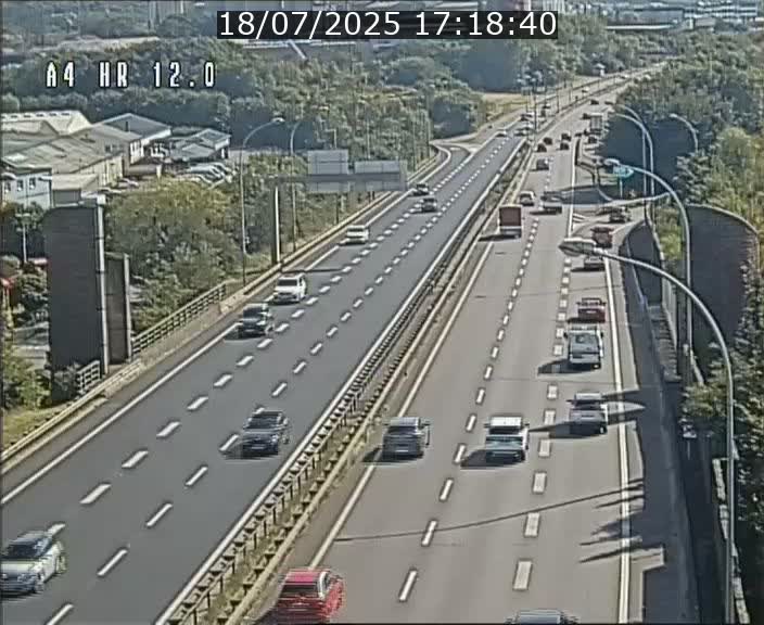Traffic live webcam Luxembourg Jonction Foetz - A4 - BK 12.0 - direction Esch sur Alzette