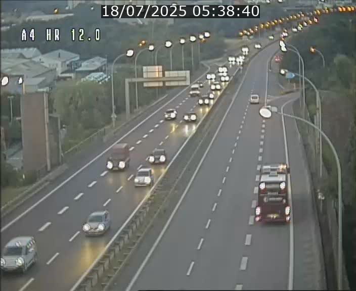 Traffic live webcam Luxembourg Jonction Foetz - A4 - BK 12.0 - direction Esch sur Alzette