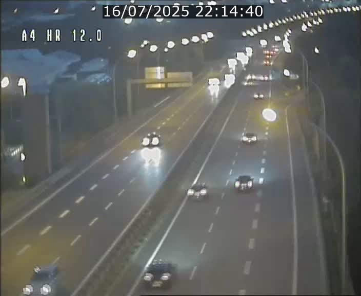 Traffic live webcam Luxembourg Jonction Foetz - A4 - BK 12.0 - direction Esch sur Alzette
