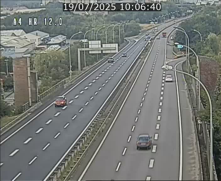 Traffic live webcam Luxembourg Jonction Foetz - A4 - BK 12.0 - direction Esch sur Alzette