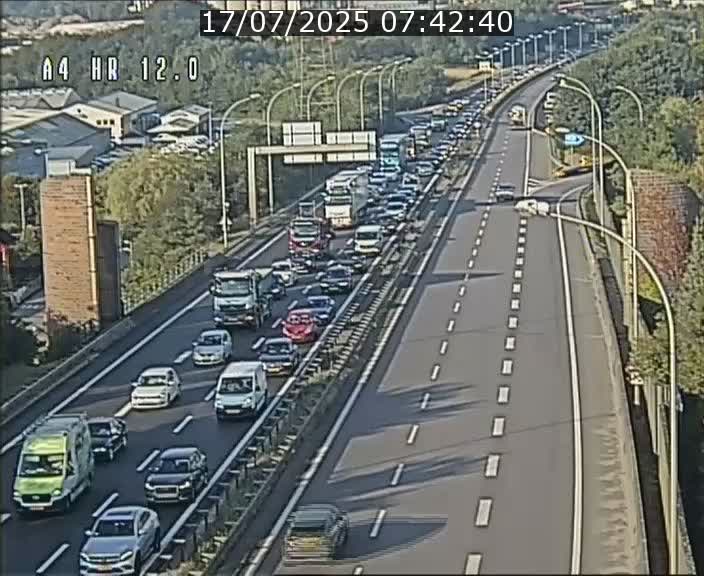 Traffic live webcam Luxembourg Jonction Foetz - A4 - BK 12.0 - direction Esch sur Alzette
