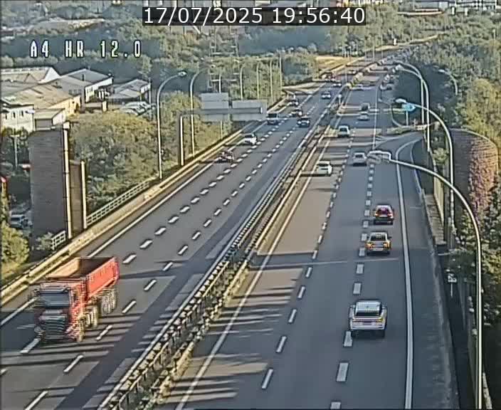 Traffic live webcam Luxembourg Jonction Foetz - A4 - BK 12.0 - direction Esch sur Alzette
