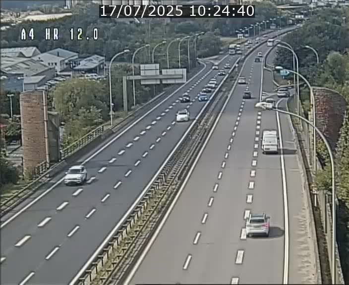 Traffic live webcam Luxembourg Jonction Foetz - A4 - BK 12.0 - direction Esch sur Alzette