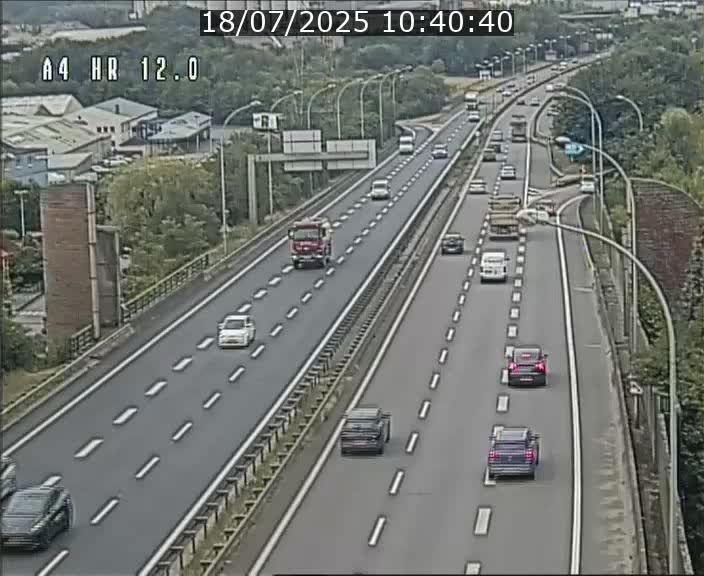 Traffic live webcam Luxembourg Jonction Foetz - A4 - BK 12.0 - direction Esch sur Alzette
