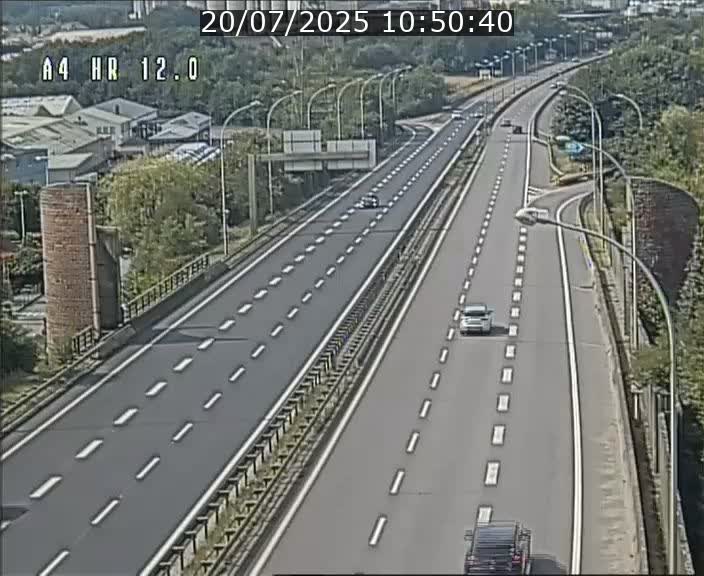 Traffic live webcam Luxembourg Jonction Foetz - A4 - BK 12.0 - direction Esch sur Alzette