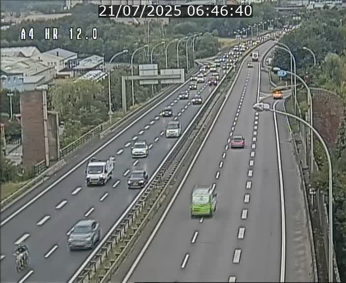 Traffic live webcam Luxembourg Jonction Foetz - A4 - BK 12.0 - direction Esch sur Alzette