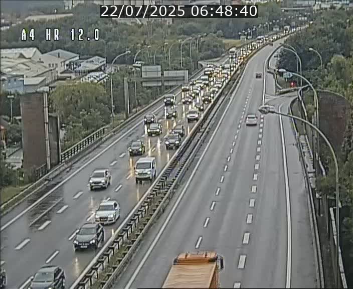 Traffic live webcam Luxembourg Jonction Foetz - A4 - BK 12.0 - direction Esch sur Alzette