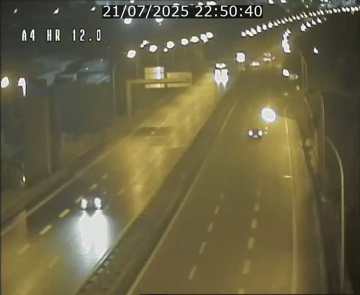 Traffic live webcam Luxembourg Jonction Foetz - A4 - BK 12.0 - direction Esch sur Alzette