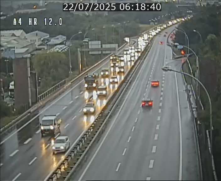 Traffic live webcam Luxembourg Jonction Foetz - A4 - BK 12.0 - direction Esch sur Alzette