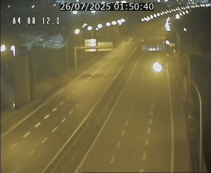 Traffic live webcam Luxembourg Jonction Foetz - A4 - BK 12.0 - direction Esch sur Alzette