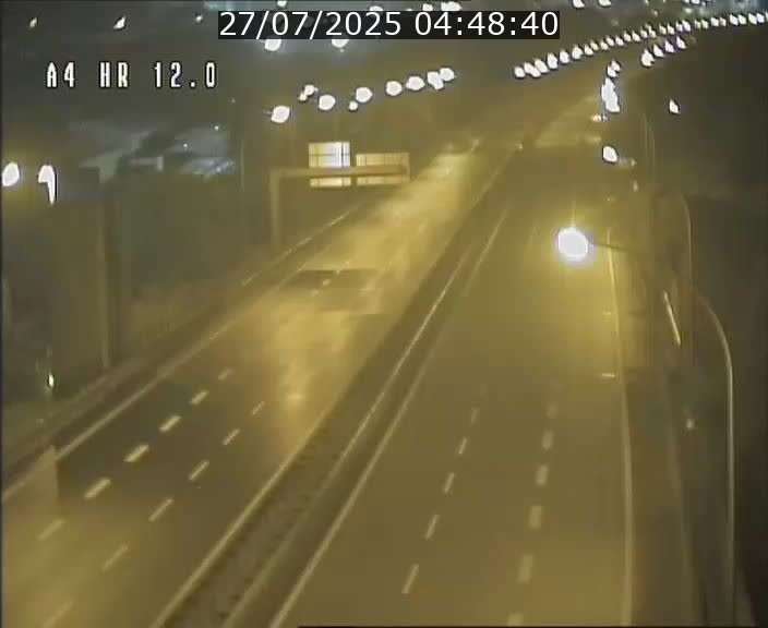 Traffic live webcam Luxembourg Jonction Foetz - A4 - BK 12.0 - direction Esch sur Alzette