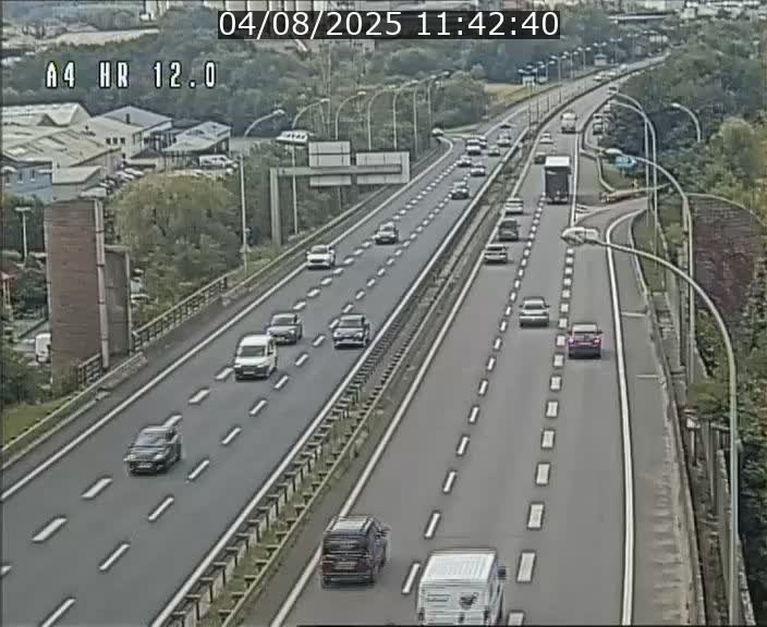 Traffic live webcam Luxembourg Jonction Foetz - A4 - BK 12.0 - direction Esch sur Alzette