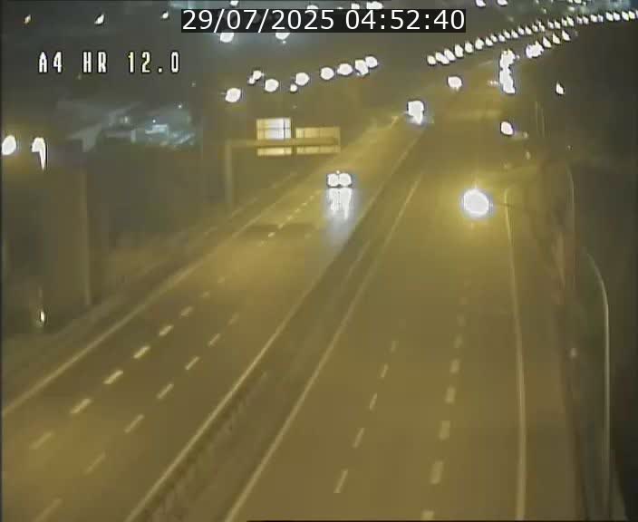 Traffic live webcam Luxembourg Jonction Foetz - A4 - BK 12.0 - direction Esch sur Alzette