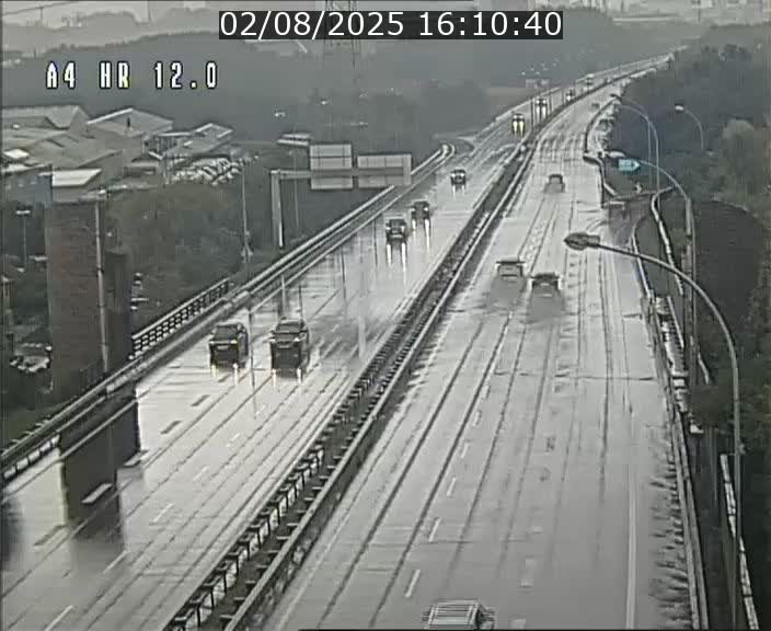 Traffic live webcam Luxembourg Jonction Foetz - A4 - BK 12.0 - direction Esch sur Alzette