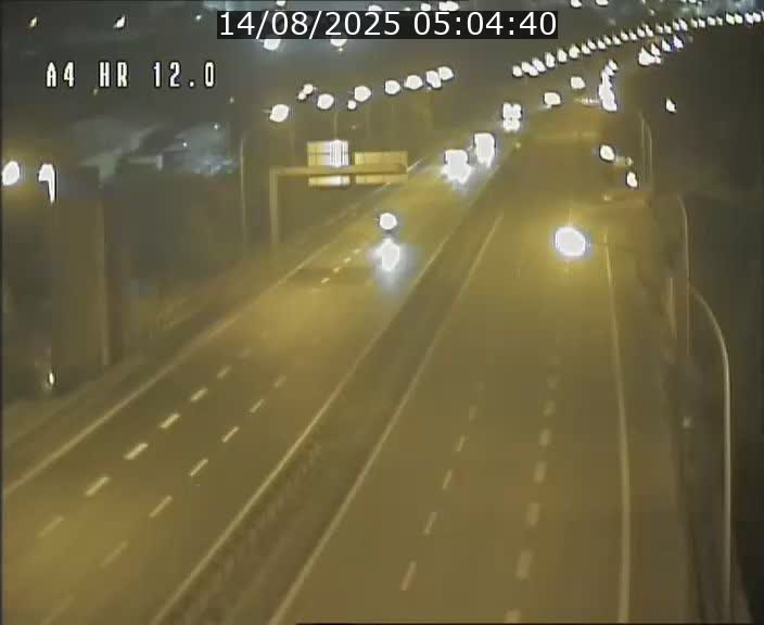 Traffic live webcam Luxembourg Jonction Foetz - A4 - BK 12.0 - direction Esch sur Alzette