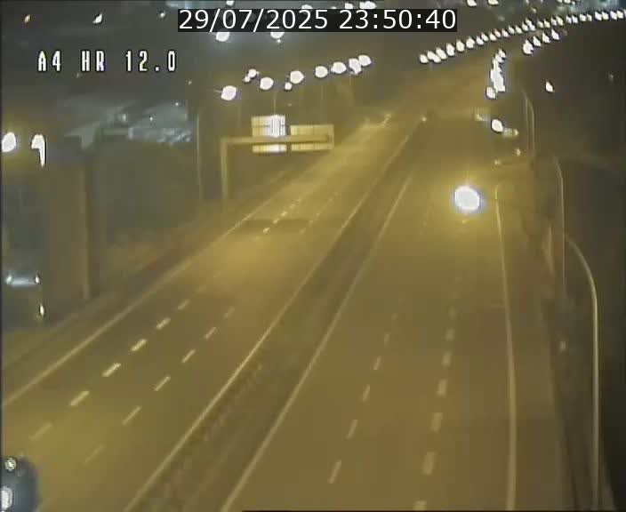 Traffic live webcam Luxembourg Jonction Foetz - A4 - BK 12.0 - direction Esch sur Alzette