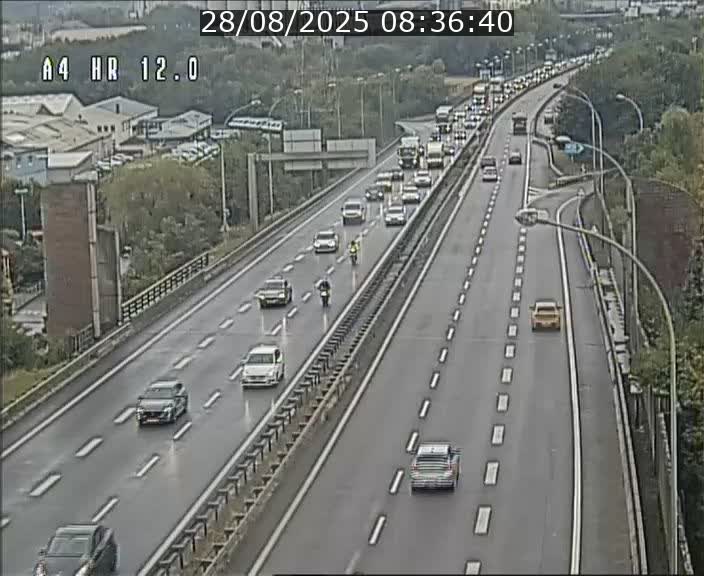 Traffic live webcam Luxembourg Jonction Foetz - A4 - BK 12.0 - direction Esch sur Alzette