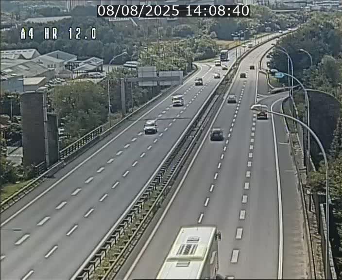 Traffic live webcam Luxembourg Jonction Foetz - A4 - BK 12.0 - direction Esch sur Alzette